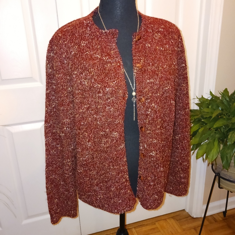 Requirements Sweater Large Red